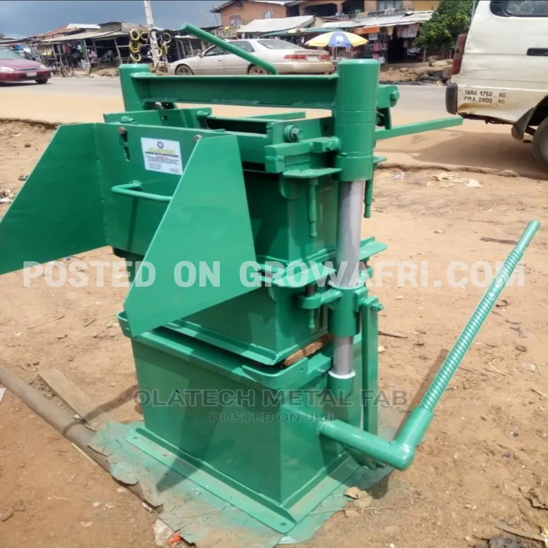 Bricks making machine 