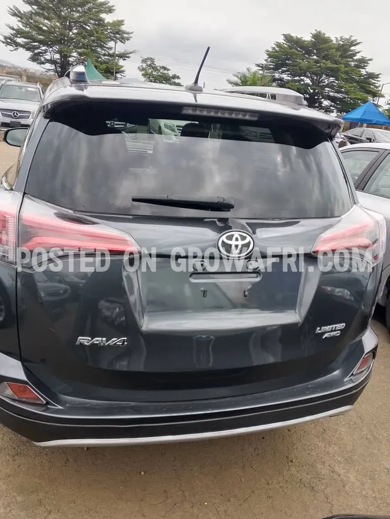 Toyota Rav4 Limited AWD