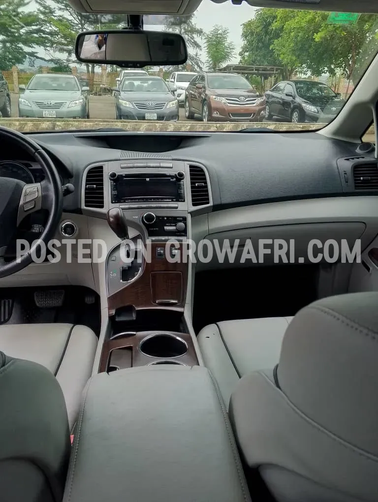 Toyota Venza 2011