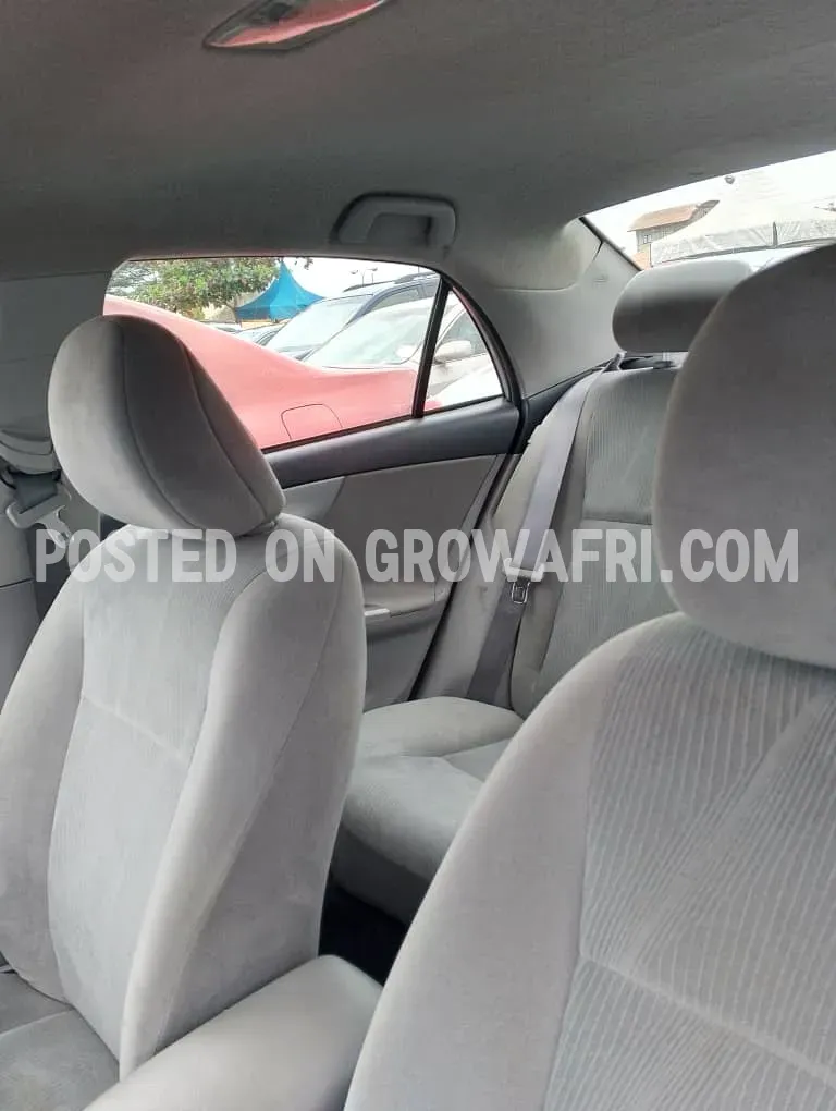 Toyota Corolla 2013 LE 6 plug
