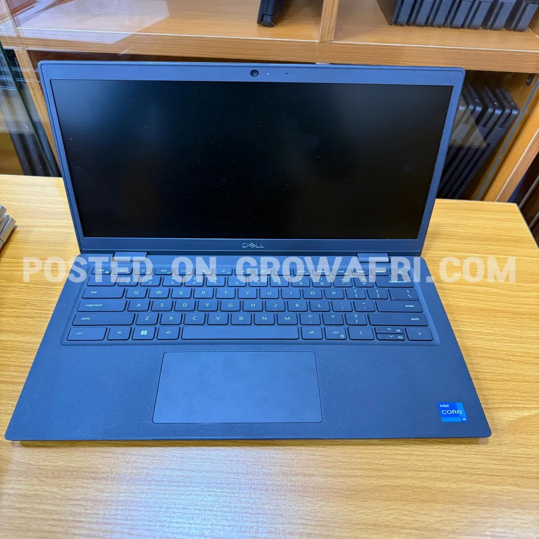 Foreign Used: Dell latitude 3420 Intel Core i5- 1135G7 @ 2.4Ghz (8CPUs) 16gb ram; 512gb 