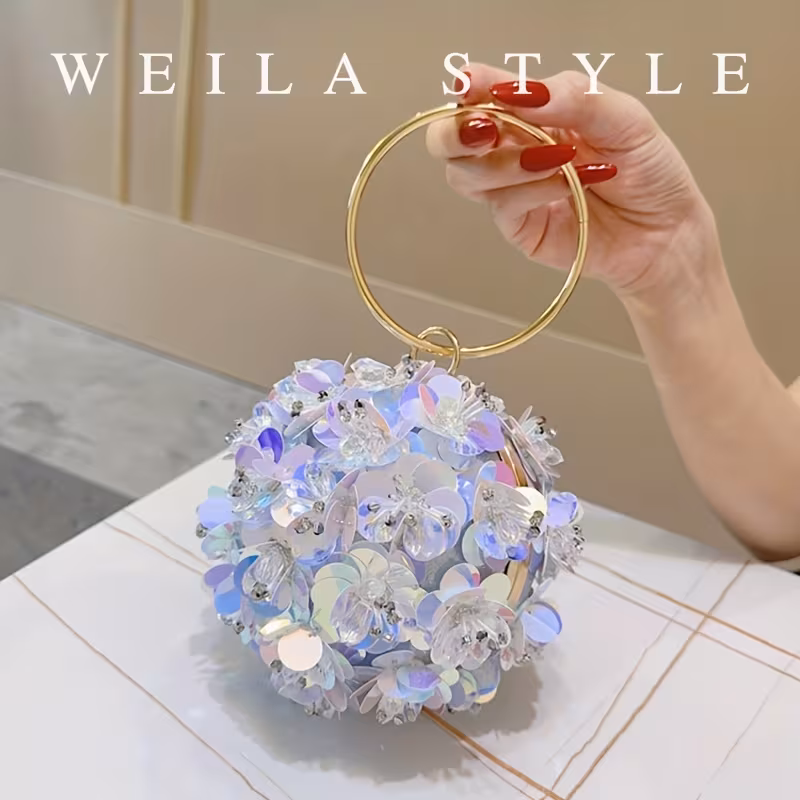 Elegant Floral Rhinestone Clutch