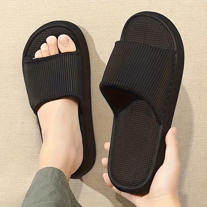 Unisex slippers 