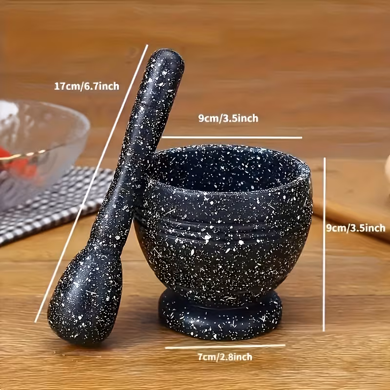 2pcs a Set, Durable PP Manual Garlic Press and Spice Grinder with Chopping Board.