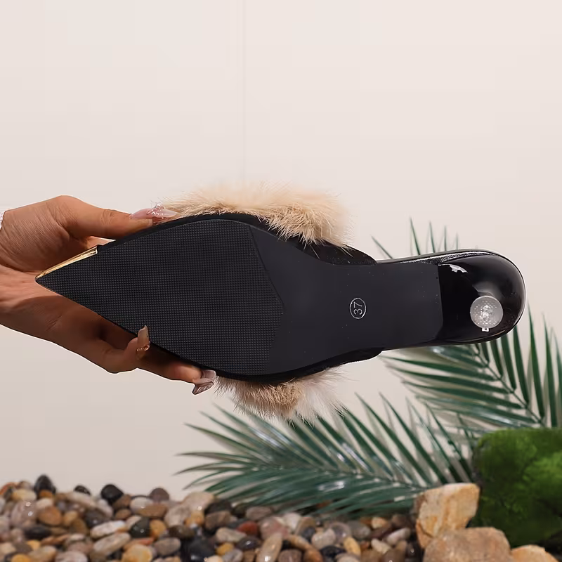 Fashionable Women's Pointed High-Heeled for Outdoor Wear