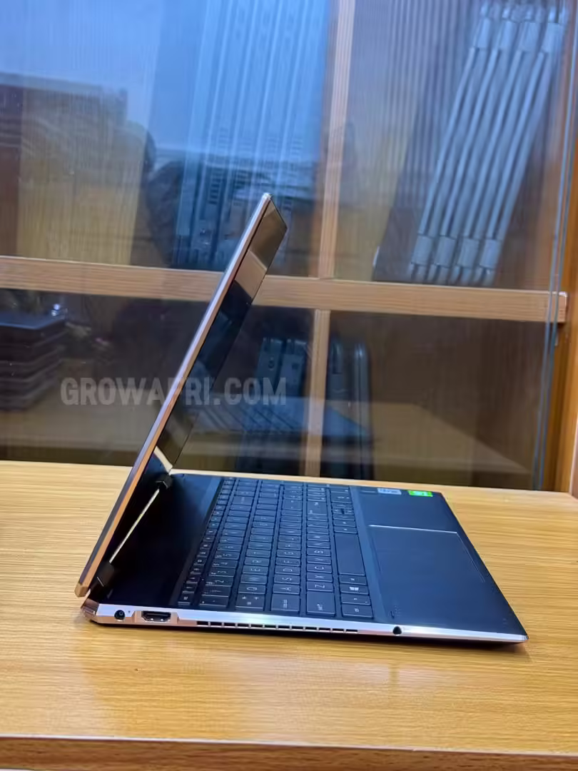 HP Spectre 15 X360  eb0xxx